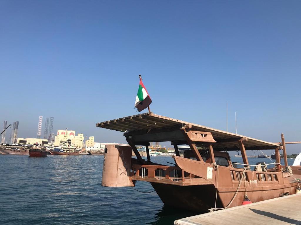 Al Majarah Residence Σάρτζα Εξωτερικό φωτογραφία